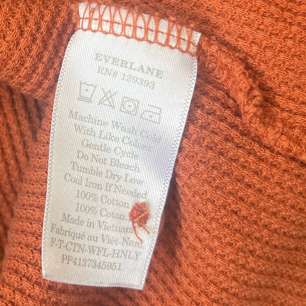 EVERLANE Waffle Long Sleeve Crop Shirt, Burnt Orange - XXS - Picture 11 of 13